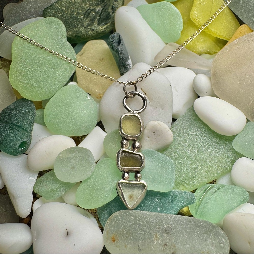 Triple sea glass necklace Handmade 995 925 sterling silver soldered Puerto Rico - Picture 1 of 3